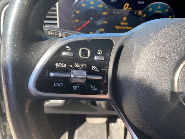 Used 2020 Mercedes-Benz GLE 350 4MATIC image 36