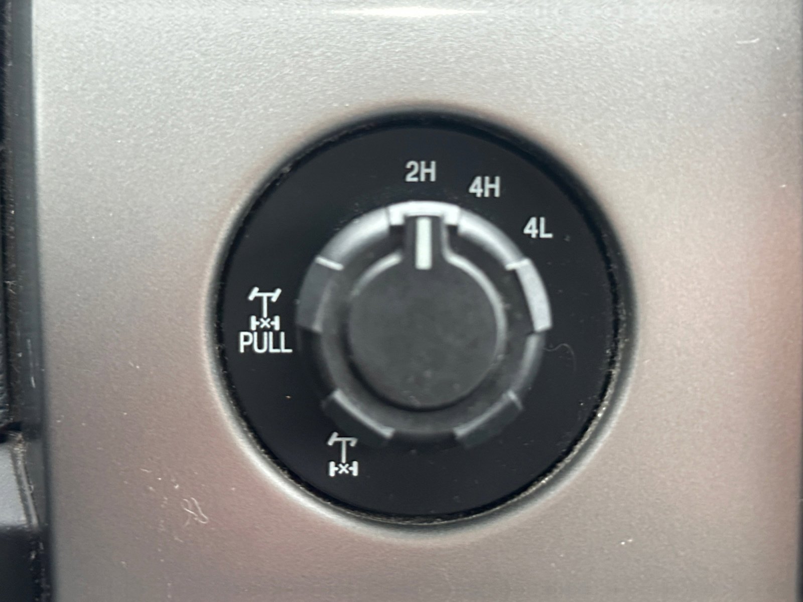 Used 2013 Ford F150 XLT w/ XLT Chrome Pkg AWD/4WD image 14