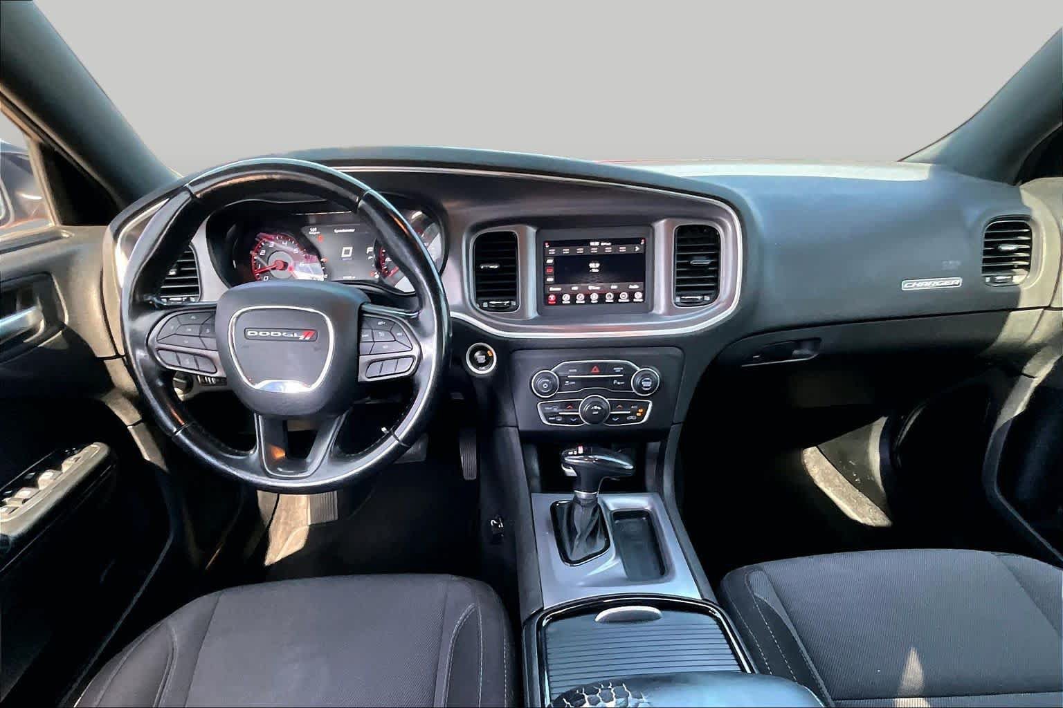 Used 2020 Dodge Charger SXT w/ Blacktop Package RWD image 14