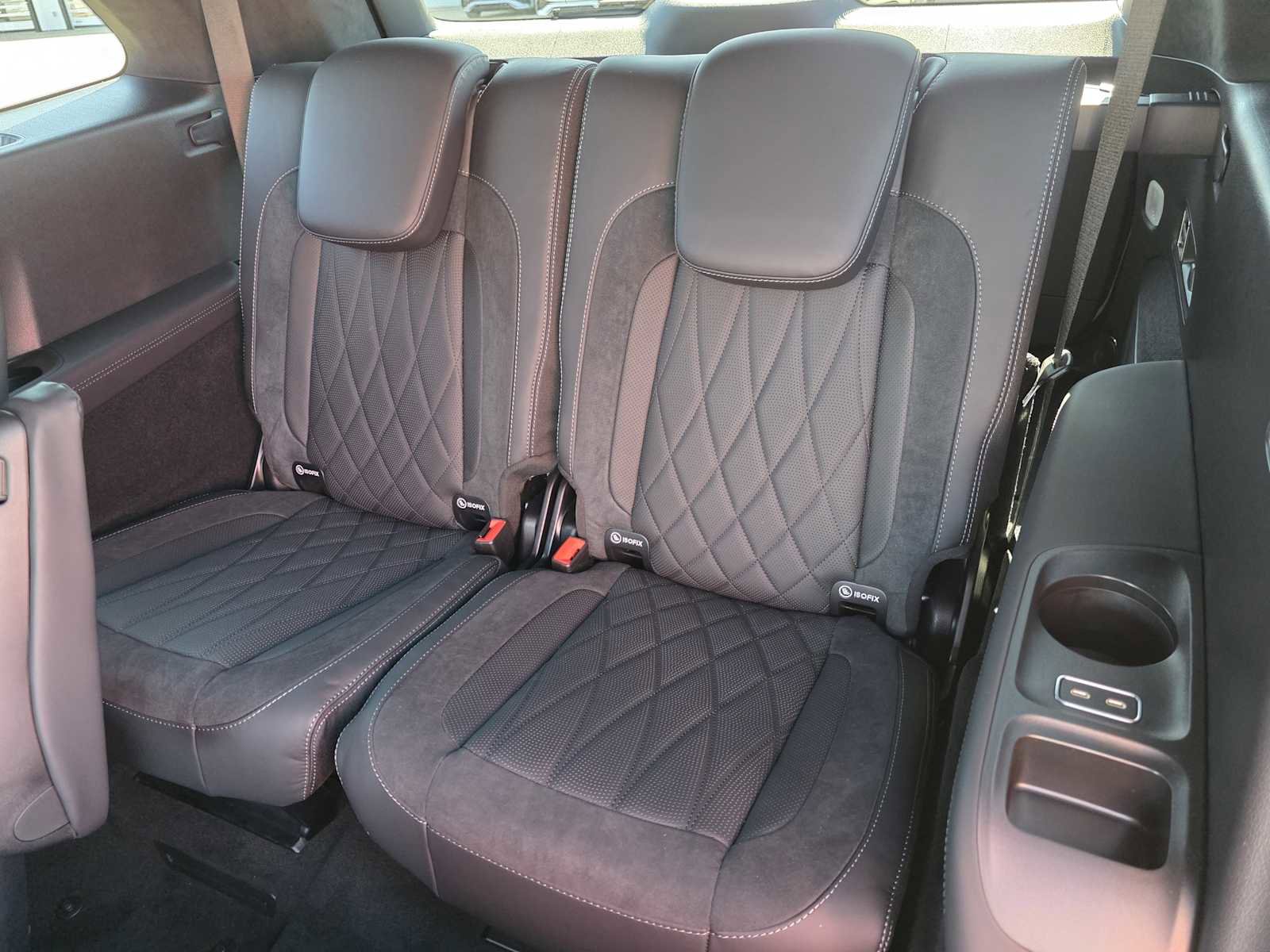 New 2026 Mercedes-Benz GLS 63 AMG 4MATIC image 19