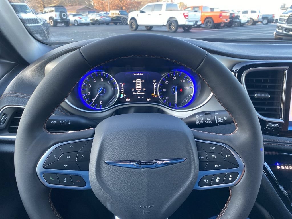 New 2026 Chrysler Pacifica Pinnacle AWD/4WD image 28