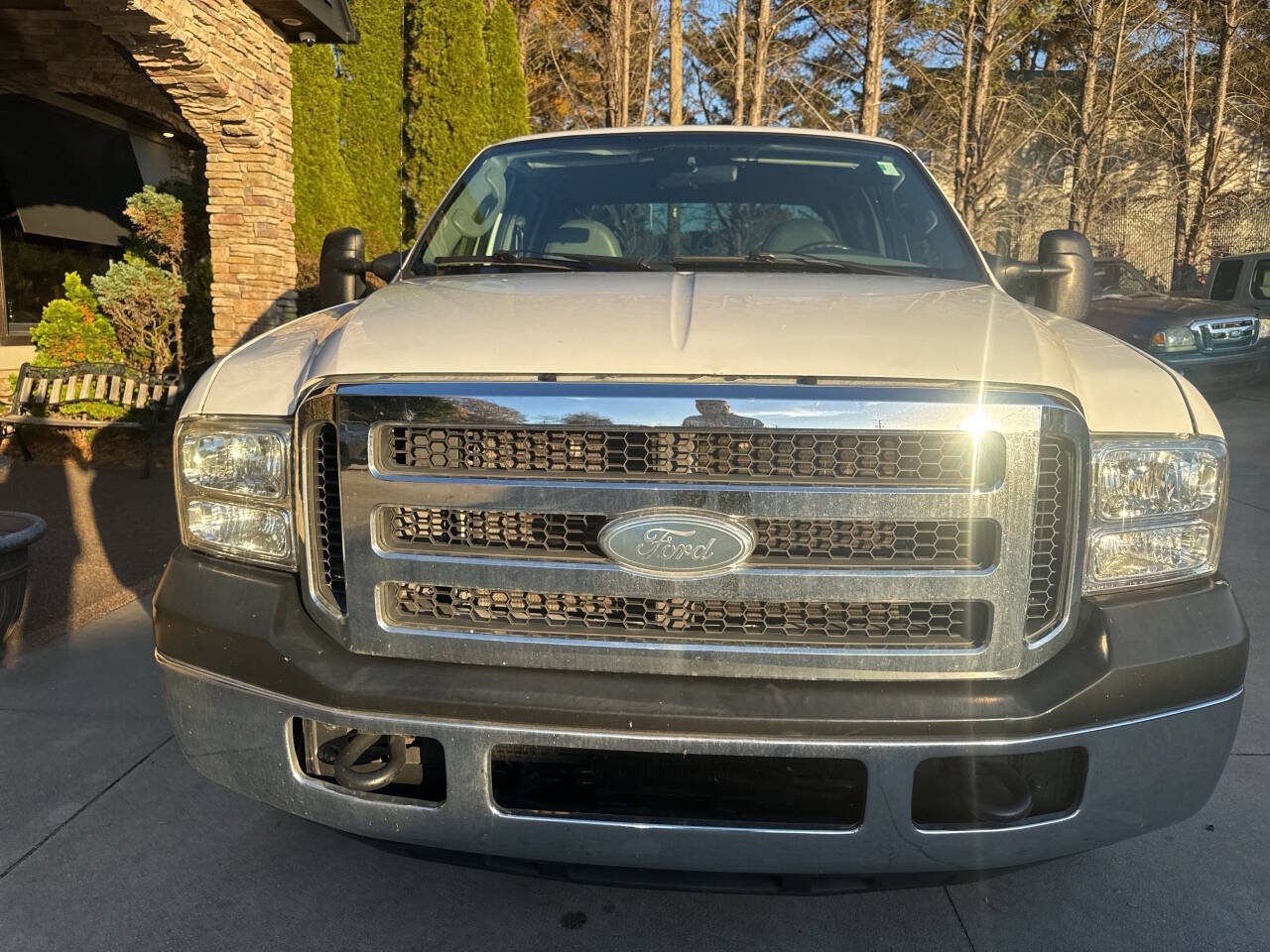 Used 2006 Ford F350 Lariat RWD image 8