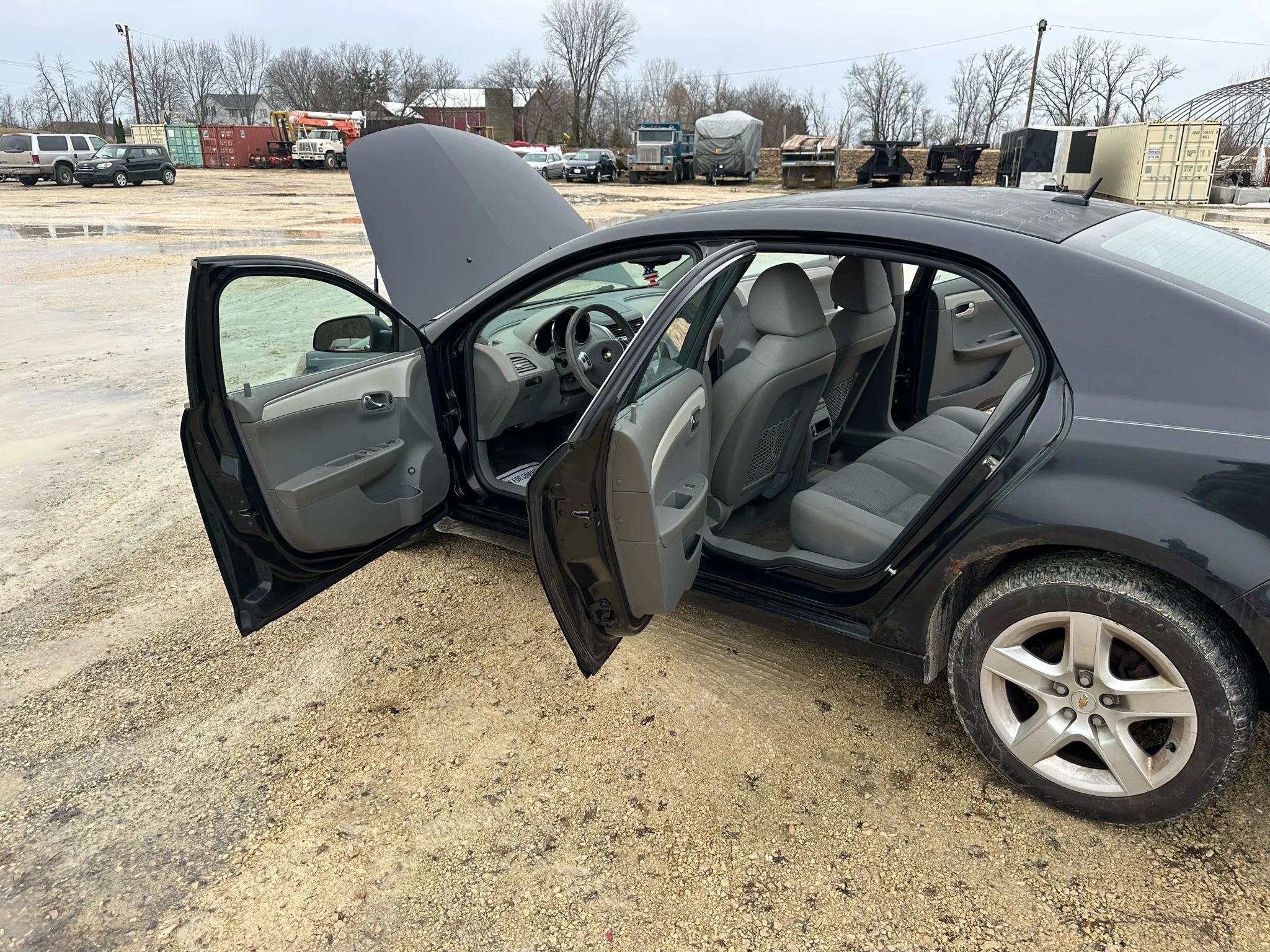 Used 2011 Chevrolet Malibu LS image 11