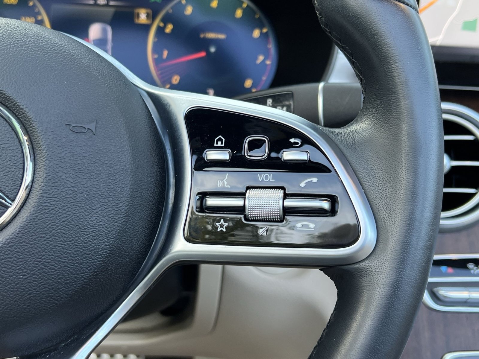 Certified 2020 Mercedes-Benz C 300 4MATIC Cabriolet image 37