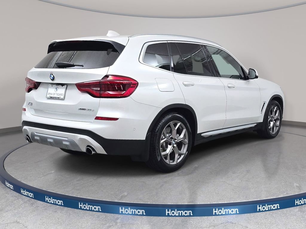 Used 2021 BMW X3 xDrive30e w/ Executive Package image 6