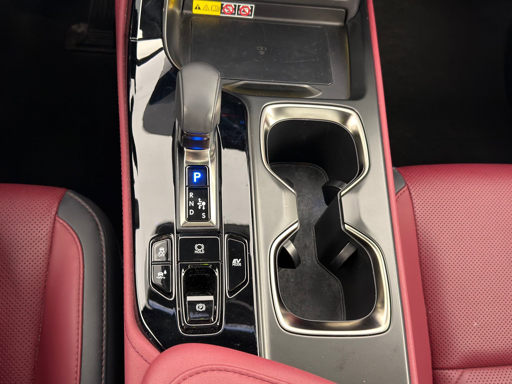 Used 2024 Lexus NX 350h AWD w/ Vision Package image 25