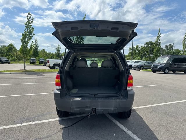 Used 2005 Ford Escape XLT AWD/4WD image 16