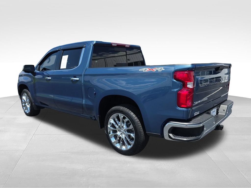 Used 2024 Chevrolet Silverado 1500 LTZ w/ LTZ Premium Package AWD/4WD image 3