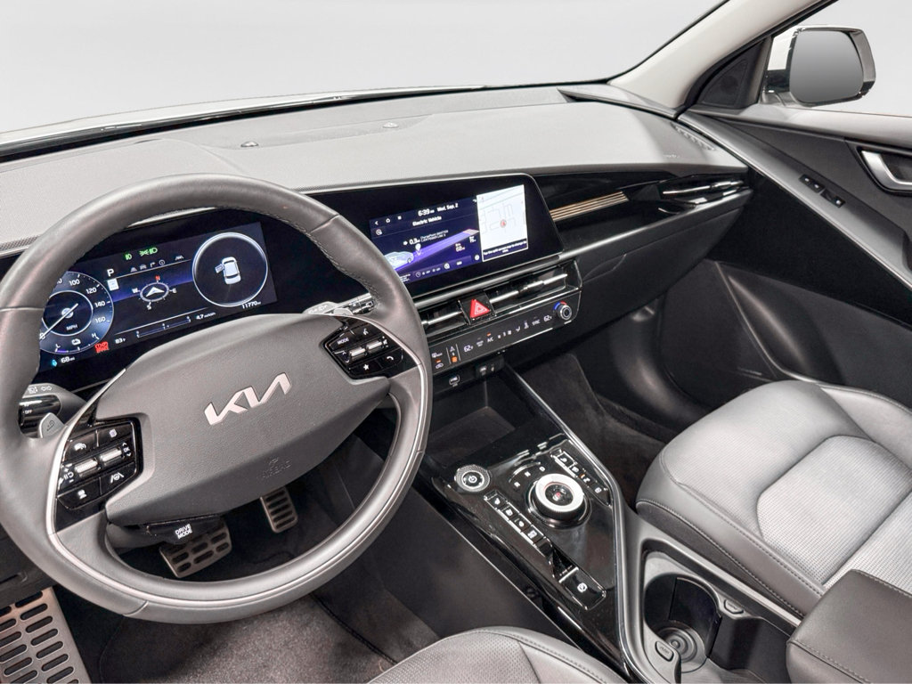 Used 2024 Kia Niro Wave w/ Wave Preserve Package FWD image 19