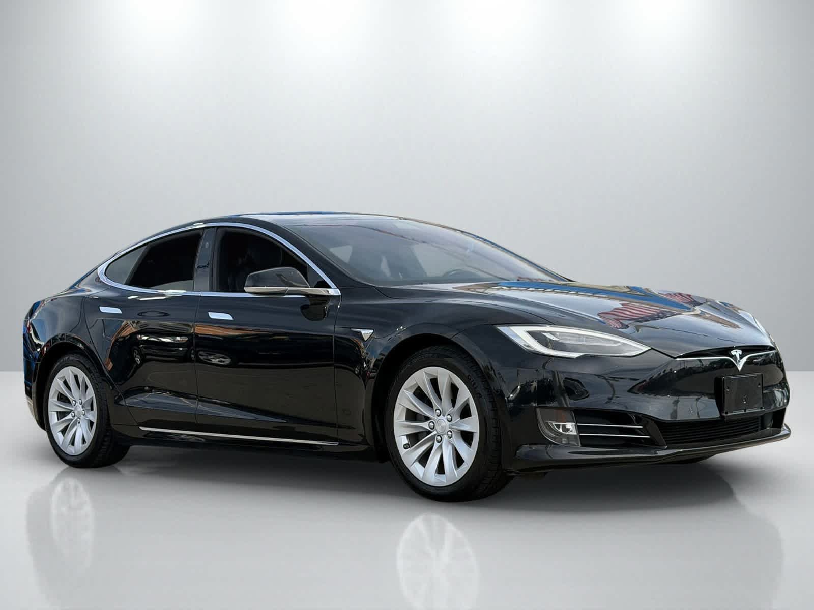 Used 2018 Tesla Model S 75D AWD/4WD image 10