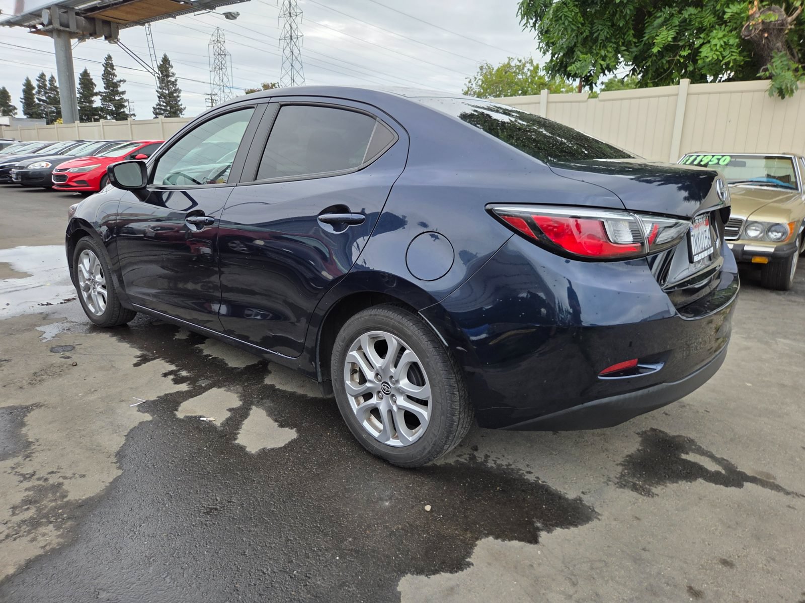 Used 2016 Scion iA FWD image 2