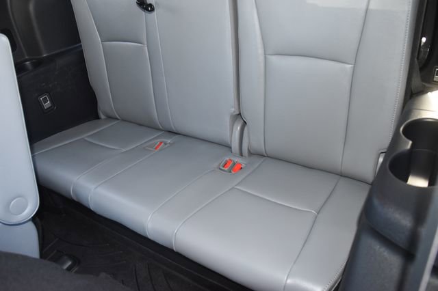 Used 2021 Toyota Highlander Platinum image 20