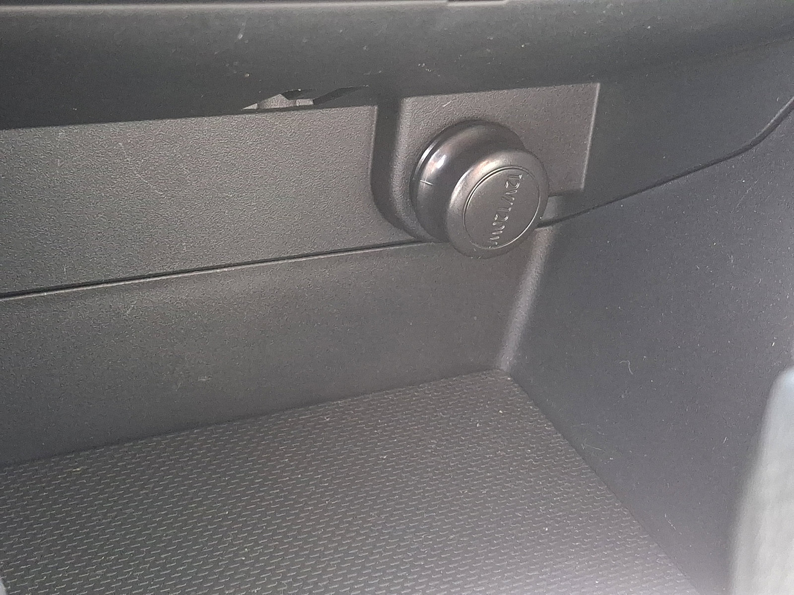 Used 2014 Subaru Crosstrek 2.0i Limited image 23