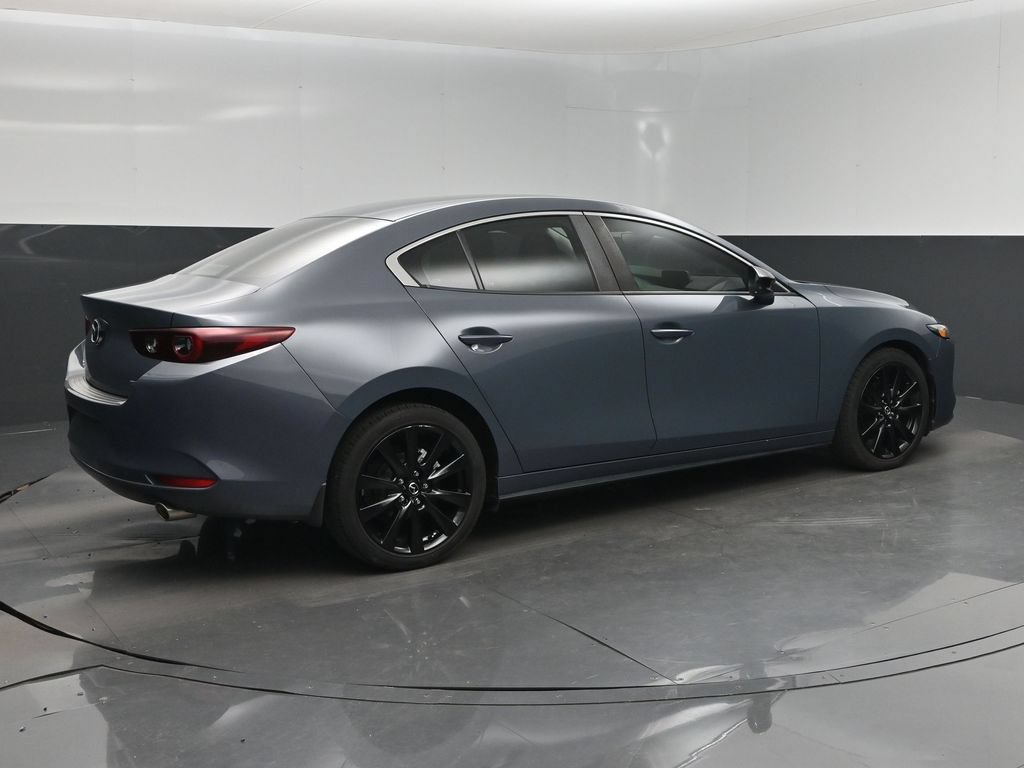 Used 2022 MAZDA MAZDA3 s FWD image 3