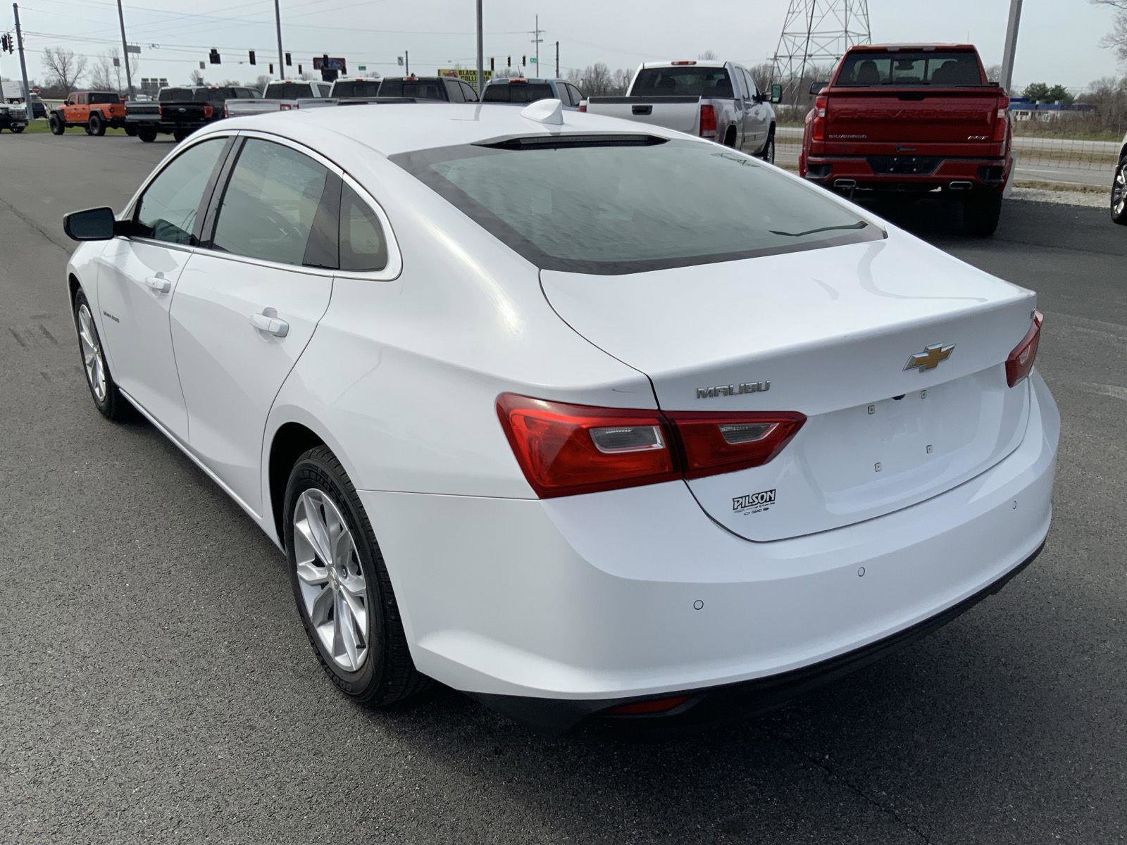 Used 2024 Chevrolet Malibu LT image 6