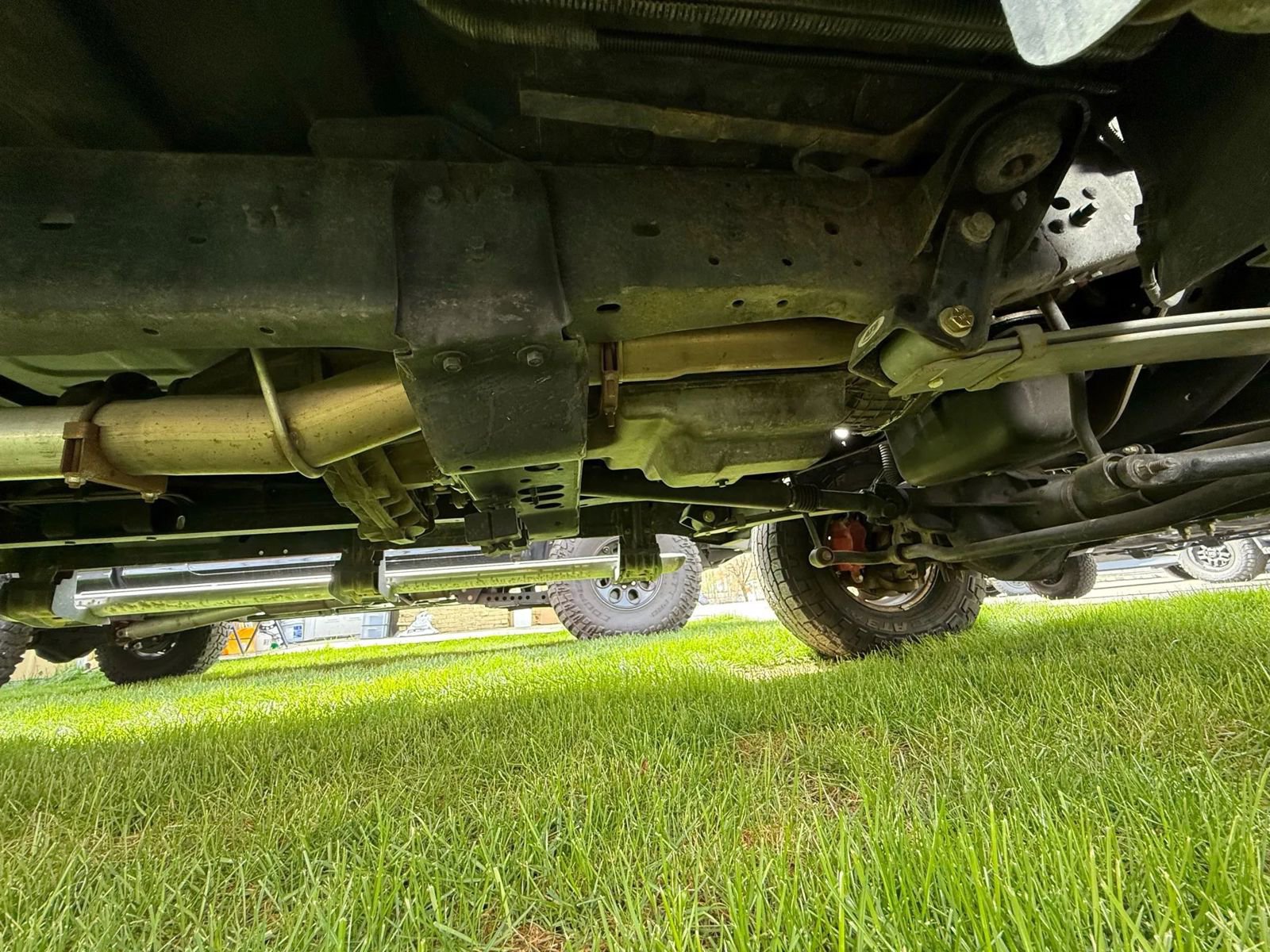 Used 2004 Ford Excursion Eddie Bauer image 16