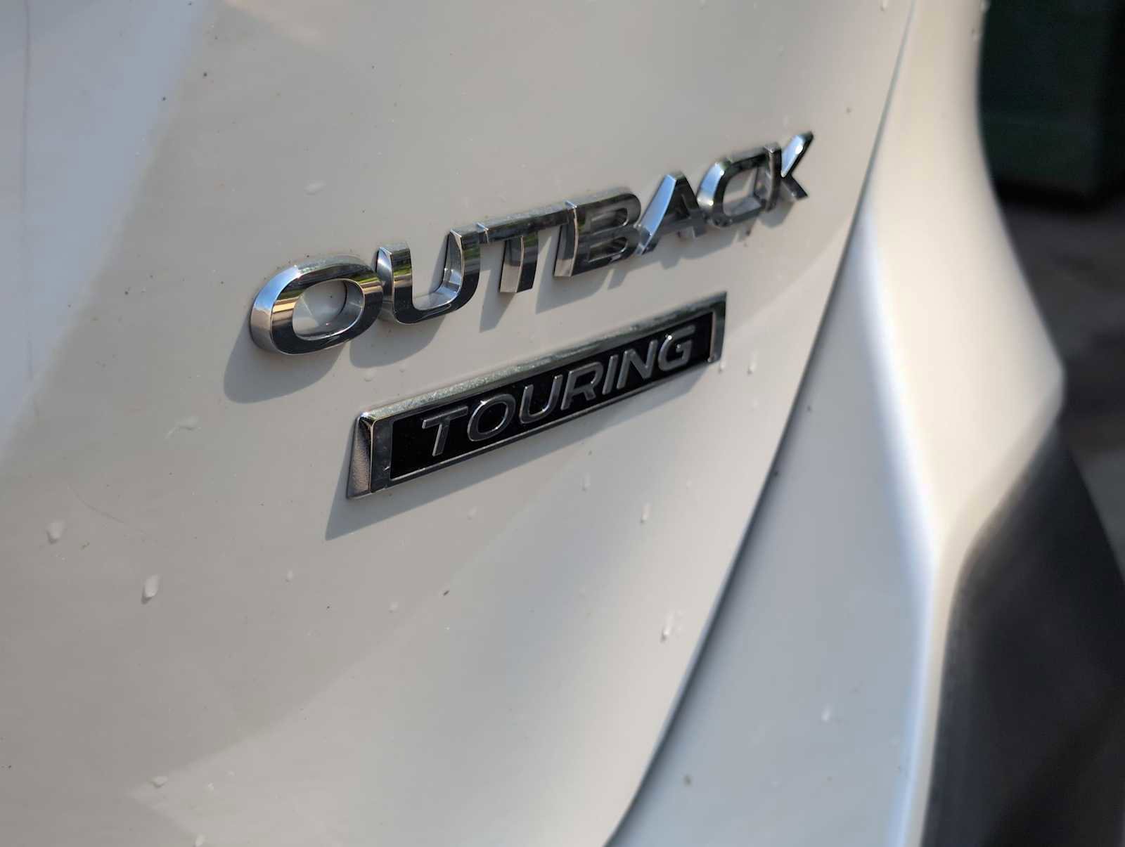 Used 2020 Subaru Outback Touring AWD/4WD image 13