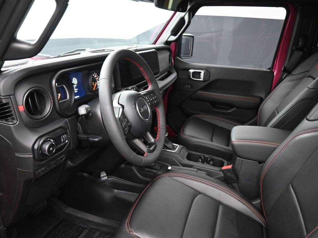 Used 2024 Jeep Wrangler Unlimited Rubicon image 18