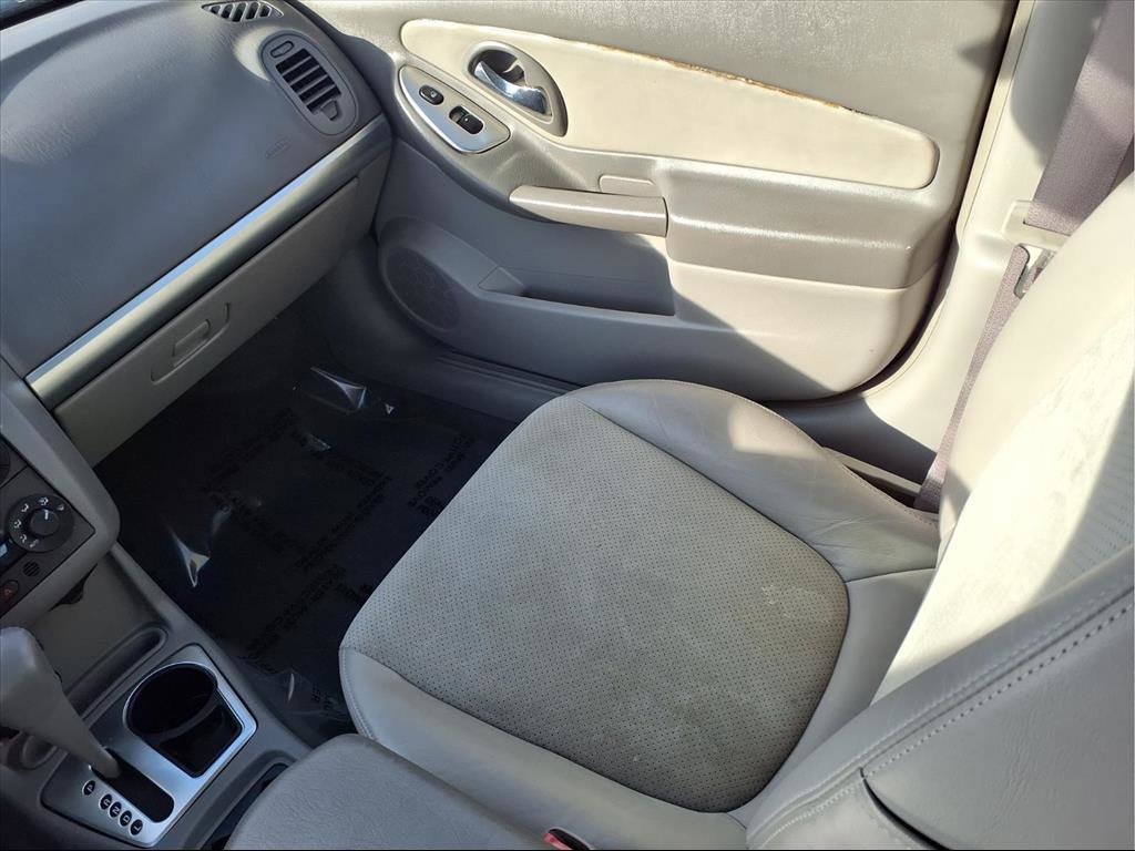 Used 2004 Chevrolet Malibu LT image 16