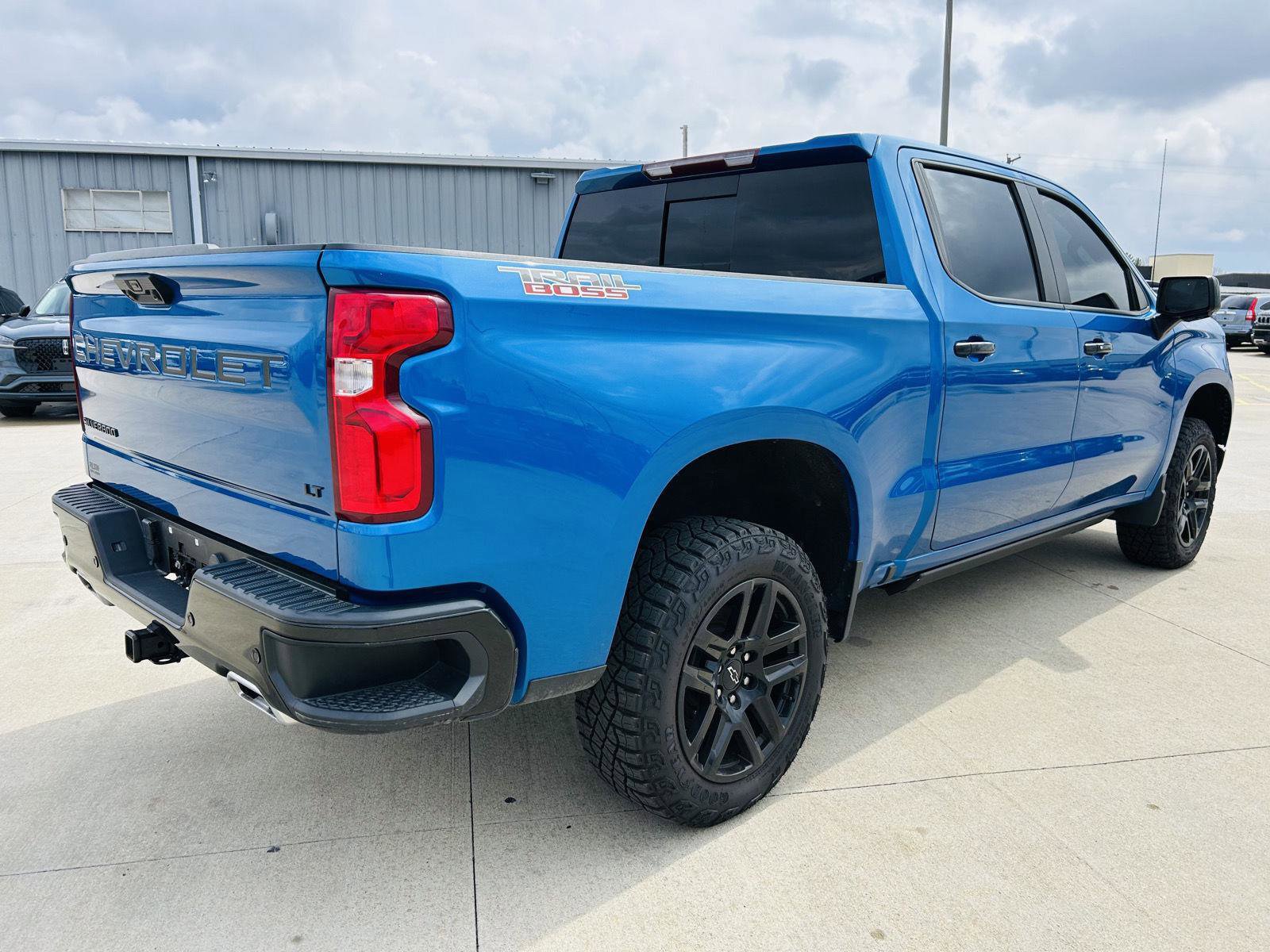 Used 2022 Chevrolet Silverado 1500 LT Trail Boss w/ LT Trail Boss Premium Package image 42