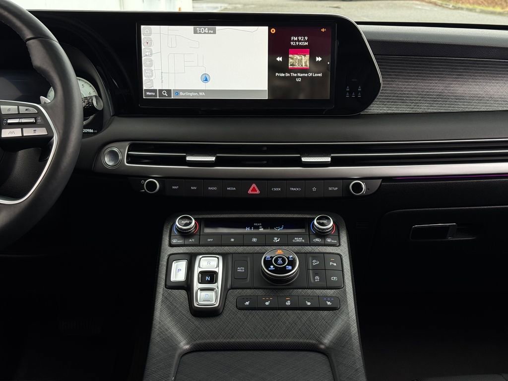 Used 2024 Hyundai Palisade Limited image 17