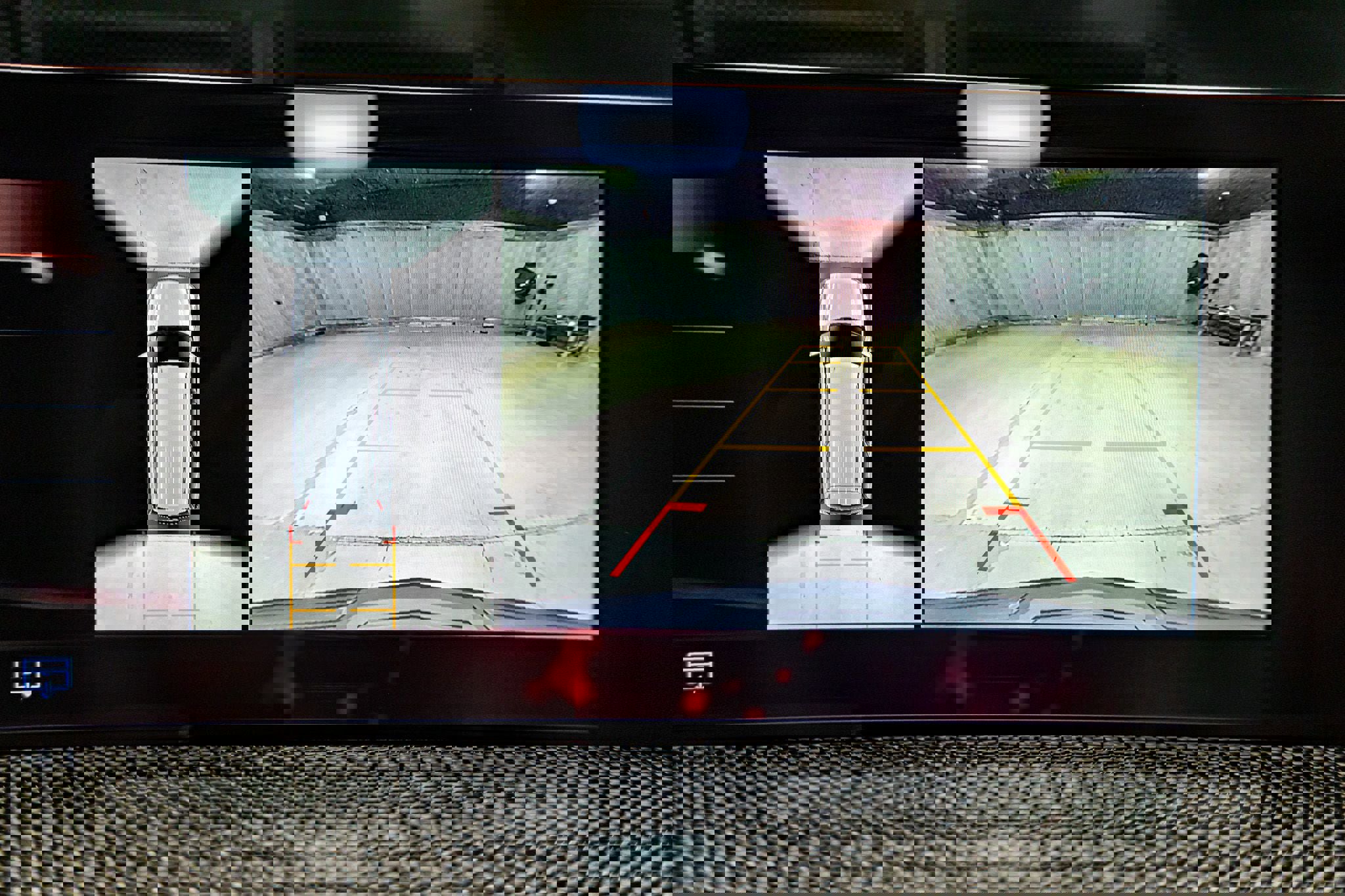 Used 2025 Cadillac Escalade V image 23