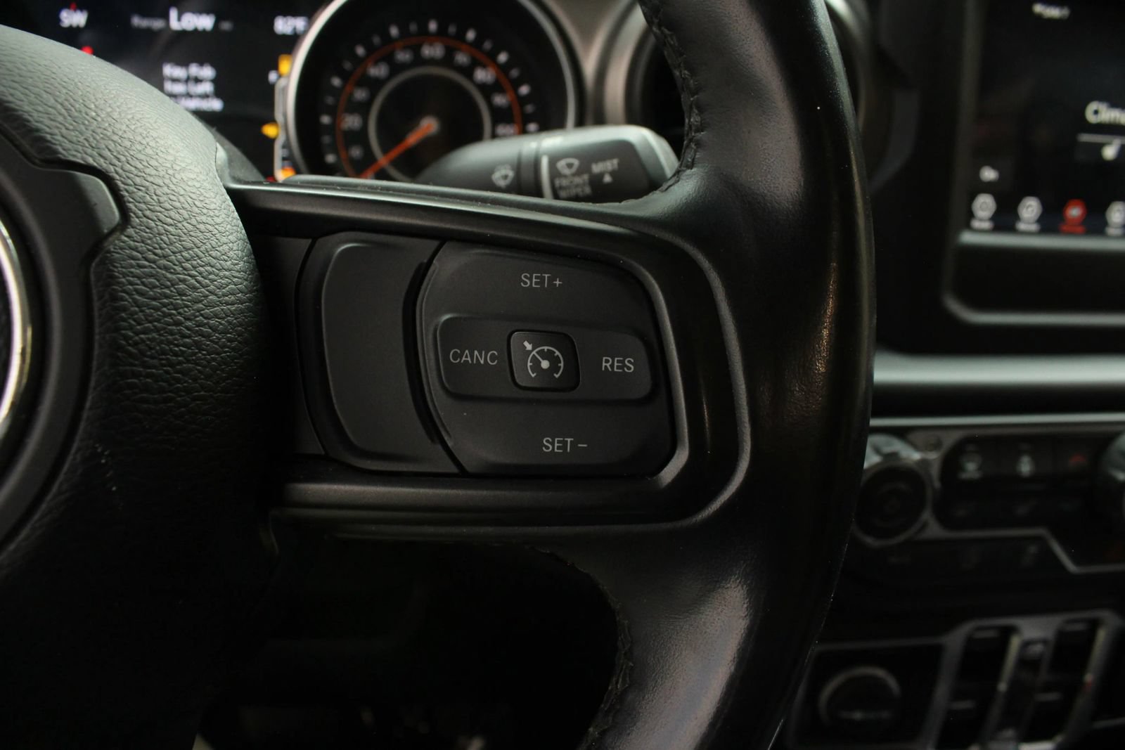 Used 2020 Jeep Gladiator Sport w/ Quick Order Package 24S AWD/4WD image 29
