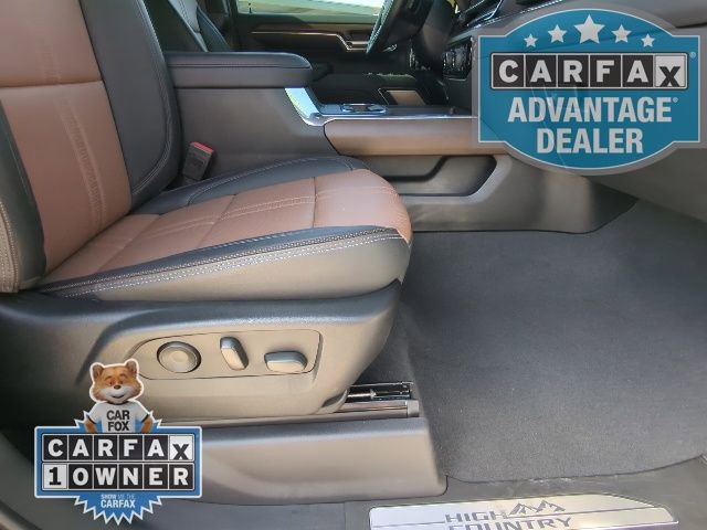 Certified 2024 Chevrolet Silverado 2500 High Country w/ LPO, Dark Essentials Package image 26