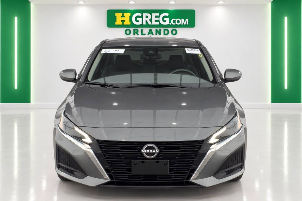 Used 2023 Nissan Altima 2.5 SV AWD/4WD image 7