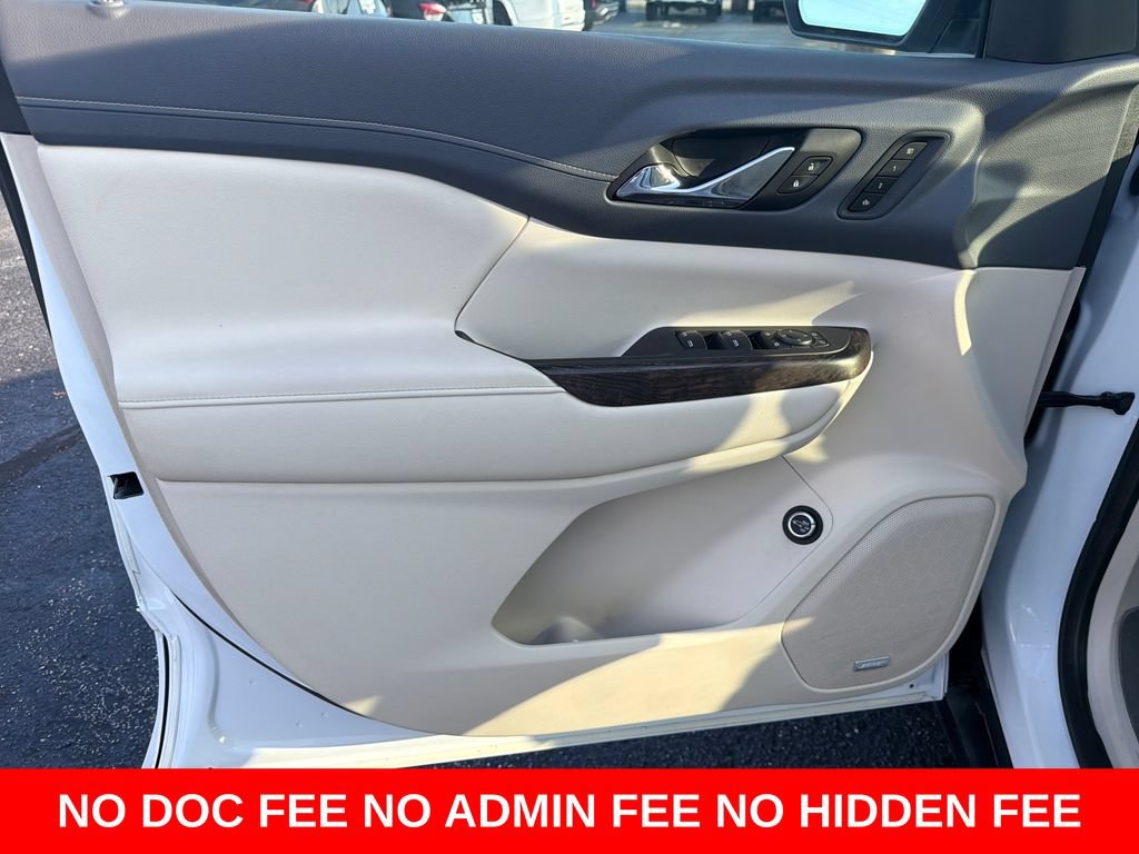 Used 2020 GMC Acadia Denali w/ LPO, Floor Liner Package FWD image 13