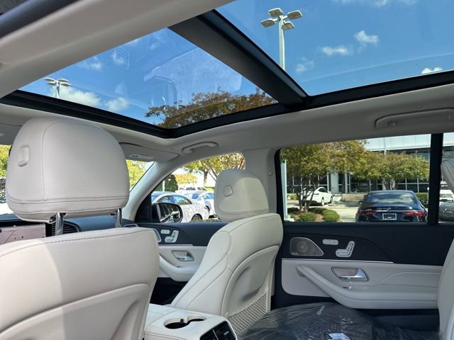 New 2026 Mercedes-Benz GLS 450 4MATIC image 22