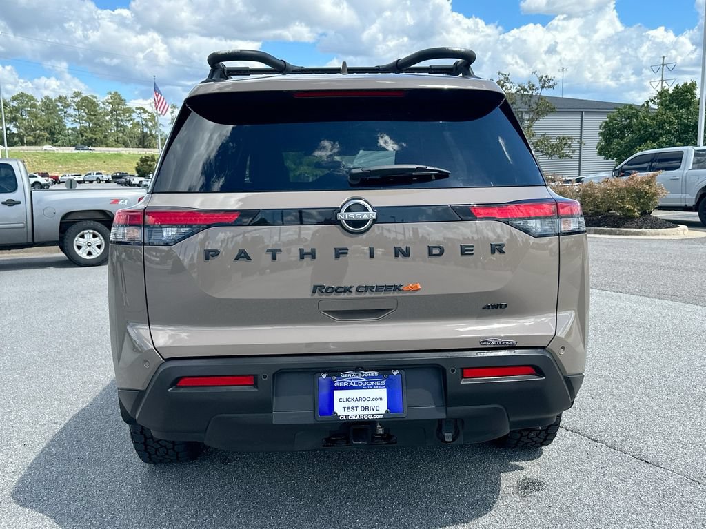 Used 2024 Nissan Pathfinder Rock Creek AWD/4WD image 15