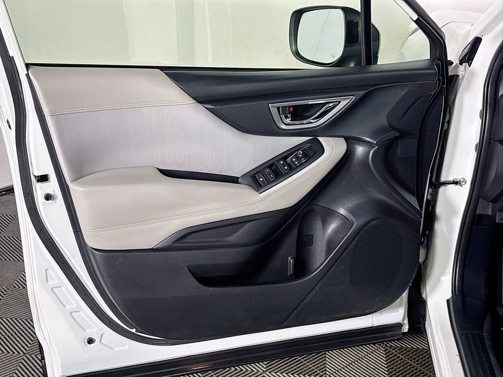 Used 2023 Subaru Forester Premium AWD/4WD image 10