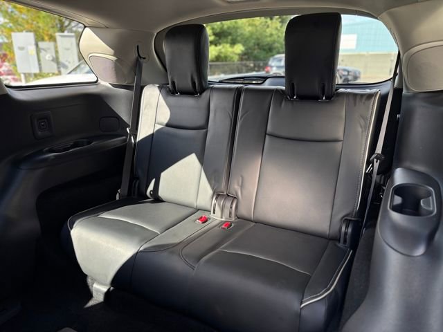 Used 2019 INFINITI QX60 Luxe w/ Essential Package image 53