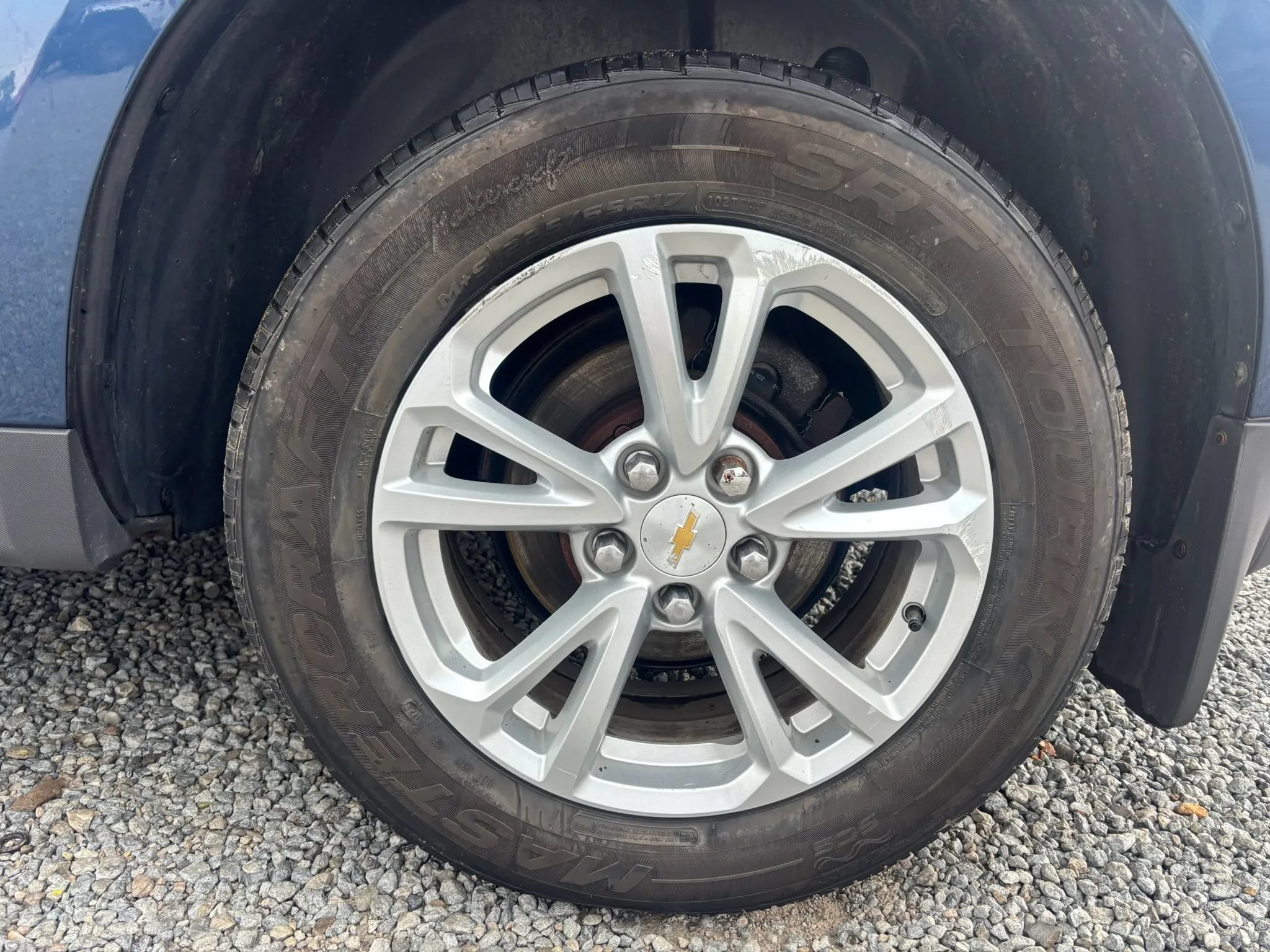 Used 2016 Chevrolet Equinox LT FWD image 2