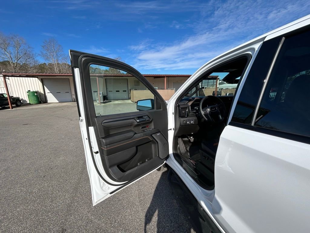 Used 2025 GMC Sierra 1500 AT4 w/ AT4 Premium Package image 36