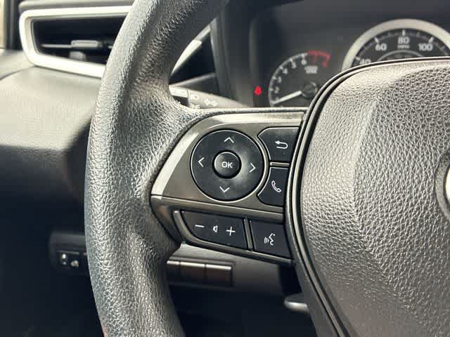 Used 2022 Toyota Corolla LE FWD image 23