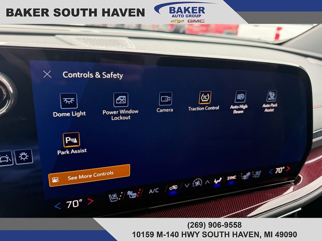 New 2026 Chevrolet Traverse RS w/ LPO, Floor Liner Package image 32