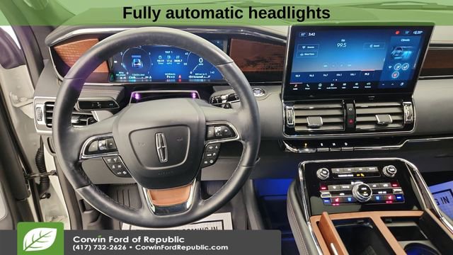 Used 2024 Lincoln Navigator L Black Label image 17