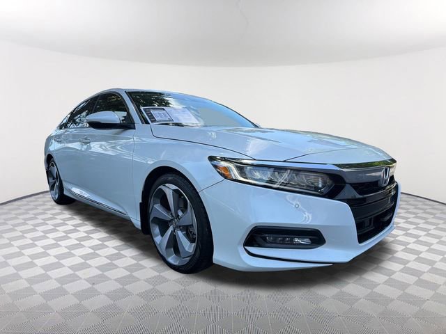Used 2019 Honda Accord Touring image 3