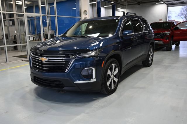 Used 2023 Chevrolet Traverse LT w/ LT Premium Package