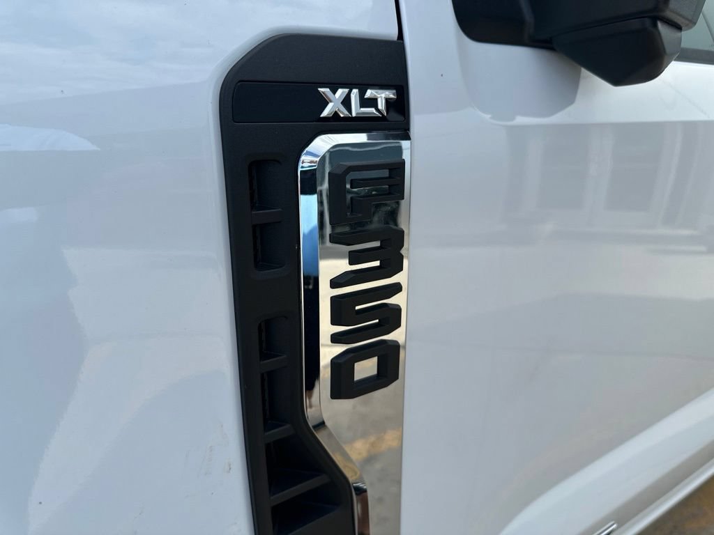 New 2026 Ford F350 XLT w/ XLT Premium Package AWD/4WD image 38