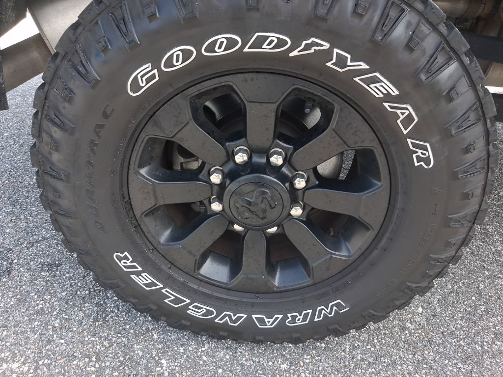 Used 2024 RAM 2500 Power Wagon w/ Level 2 Equipment Group AWD/4WD image 15