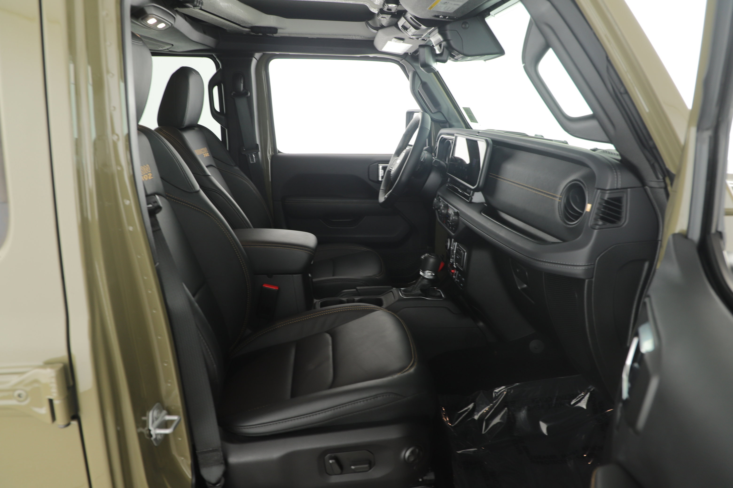 Used 2025 Jeep Wrangler Unlimited Rubicon 392 image 10