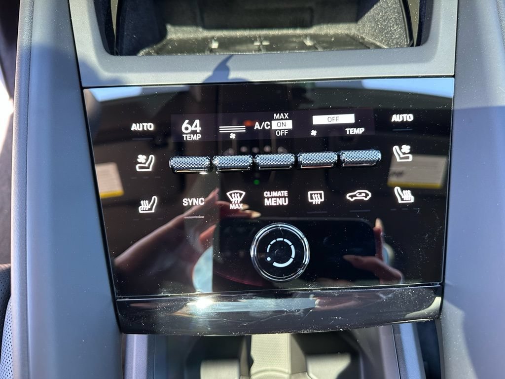 Used 2026 Porsche Macan Electric RWD image 27