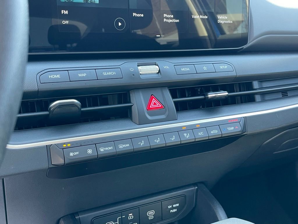 Certified 2025 Kia K4 LXS image 17