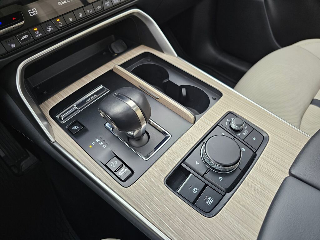 Certified 2024 MAZDA CX-90 Plug-In Hybrid w/ Premium Pkg image 30