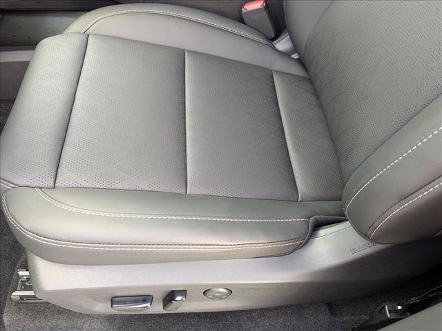 New 2026 Nissan Murano Platinum image 4
