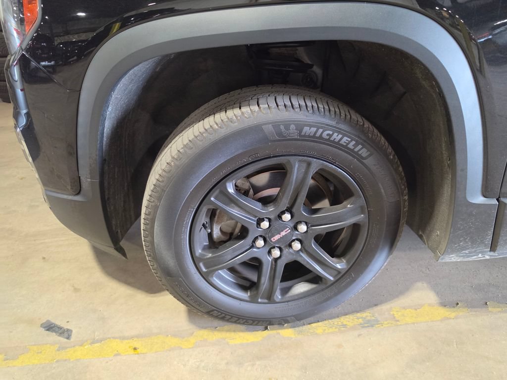 Used 2020 GMC Acadia AT4 AWD/4WD image 3