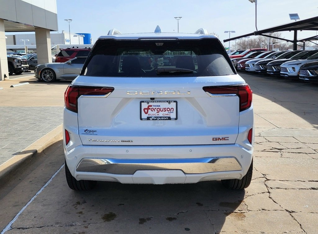 New 2026 GMC Terrain Denali image 5